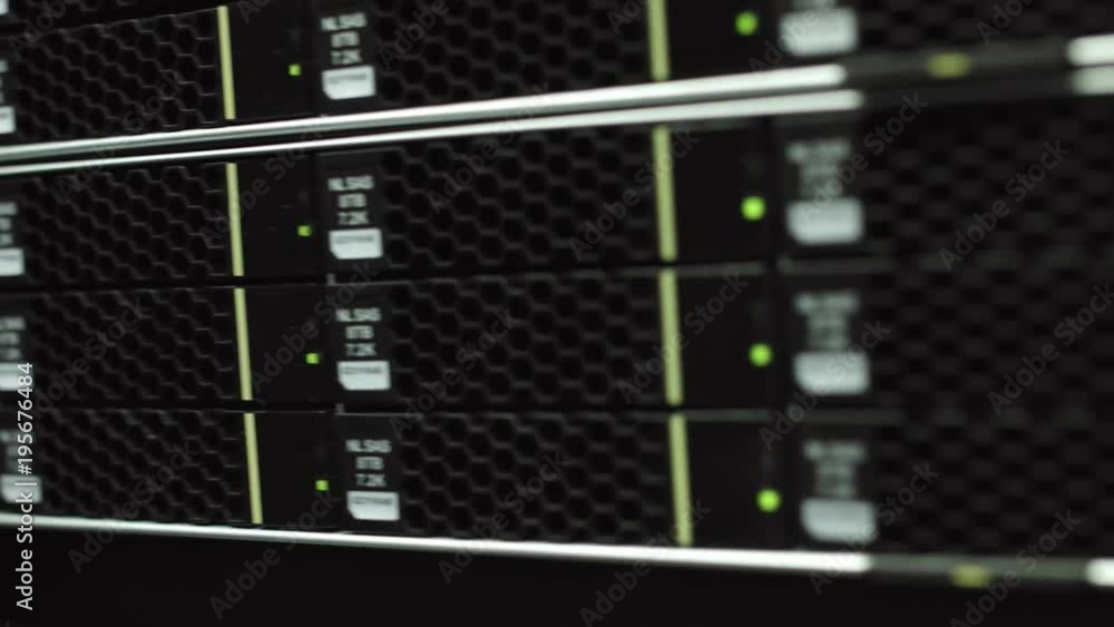 Array disk storage in data center Array disk storage in data center