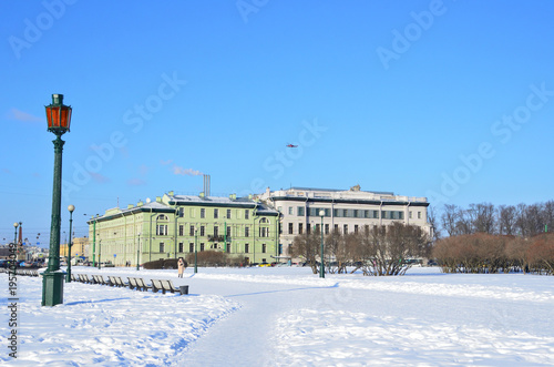 Санкт-Петербург, Марсово поле зимой в ясный день