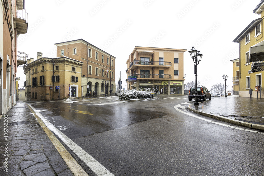 climate change, It is snowing in March in the city of Pescantina due to a wave of siberian frost