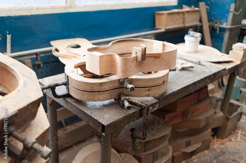 Obraz na plátně factory for the production of bent wood products