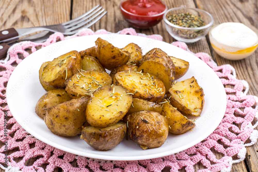 Slices of potato-grilled with rosemary