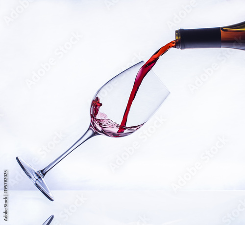Red wine pour