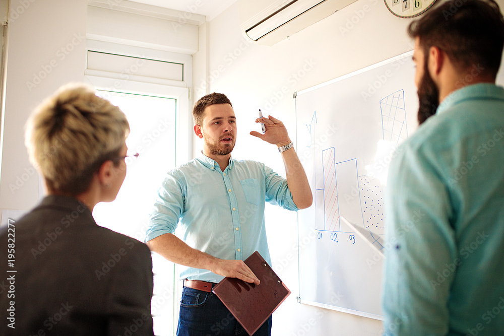 Obraz premium Take a look at this numbers