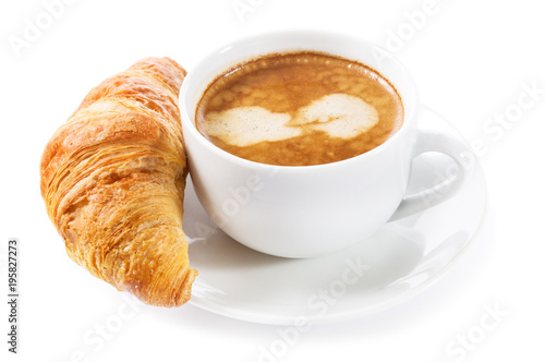 Fototapeta Naklejka Na Ścianę i Meble -  cup of coffee and croissant on white background