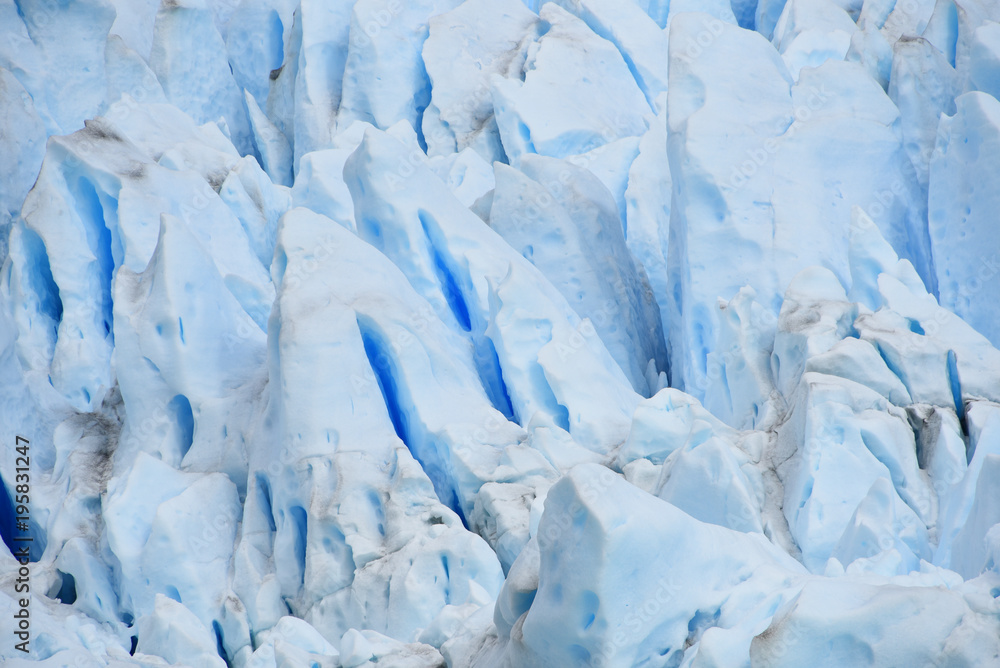 Perito Moreno Glacier on Lago Argentino, El Calafate, Parque Nacional Los Glaciares, Patagonia, Argentina, South America Perito Moreno Glacier on Lago Argentino, El Calafate, Parque Nacional Los Glaciares, Patagonia, Argentina, South America