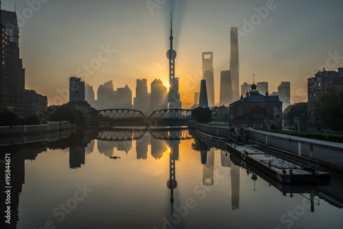 Shanghai Skyline am Morgen
