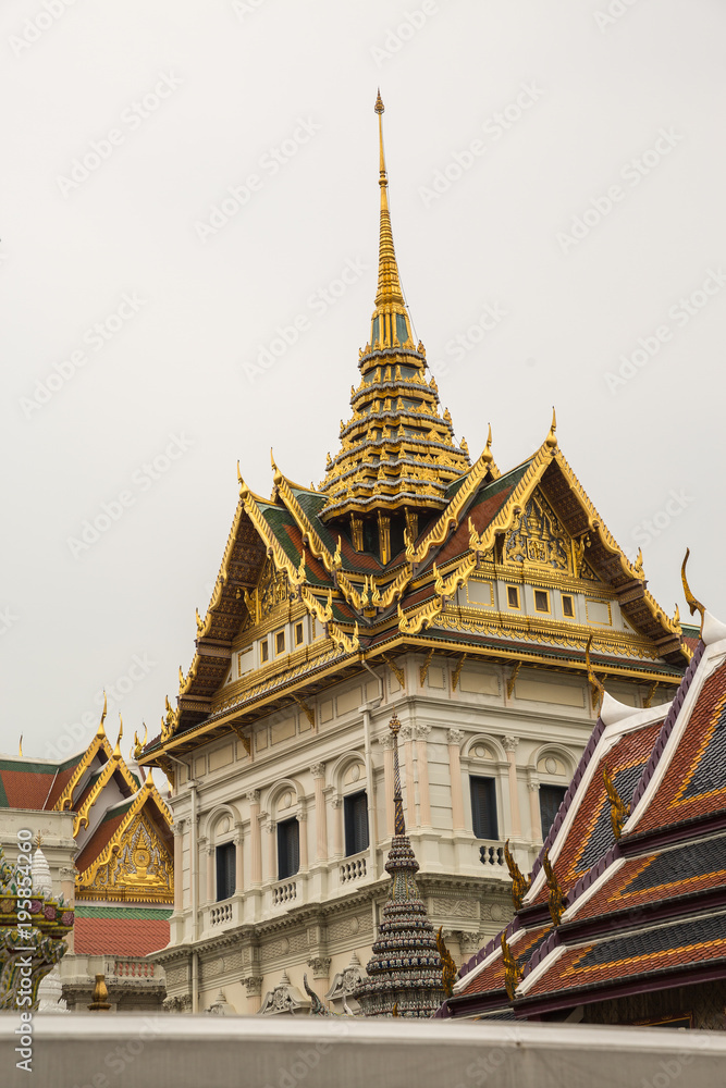 Fototapeta premium Phra Maha Montian Group