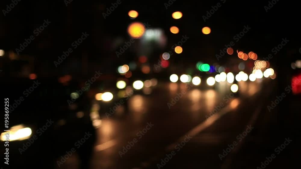 Traffic lights, night traffic that blur Traffic lights, night traffic that blur