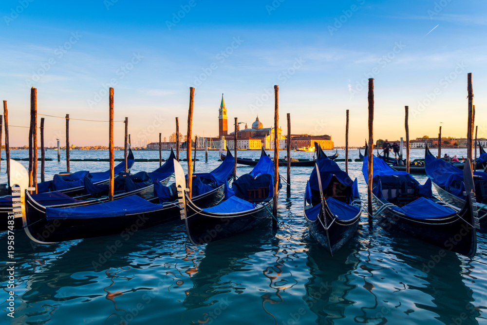 Naklejka premium Sunset in Venice. Italy