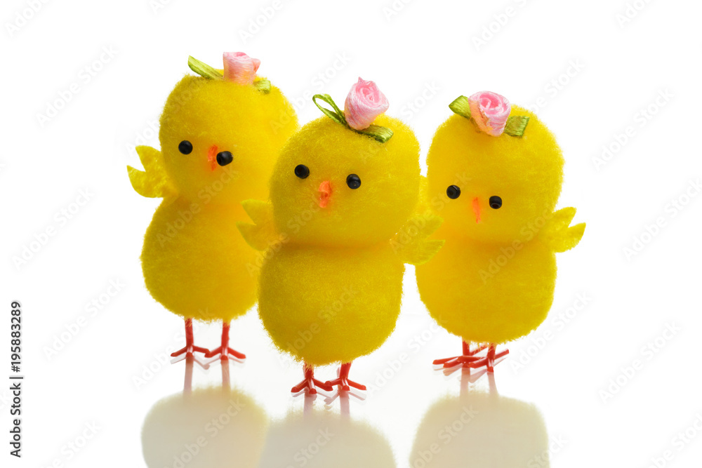 Fototapeta premium Three easter chickens