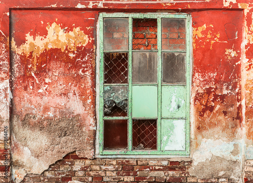 brick vintage windows