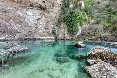 Fontaine-de-Vaucluse - La resurgence - Provence photo