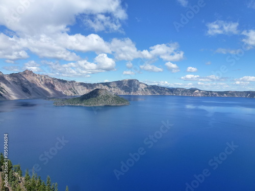 Crater Lake © Evelyn