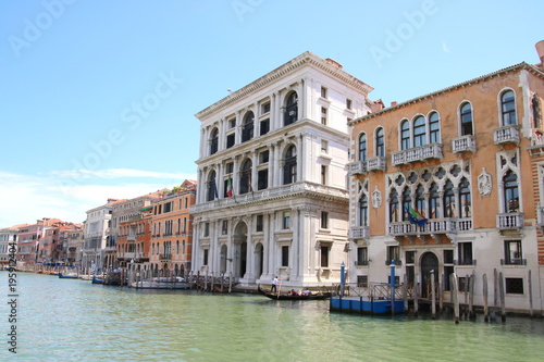 Canaux de Venise © Lotharingia