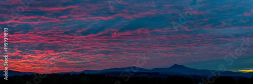 Canvas Print Sunset Panorama of Camels Hump