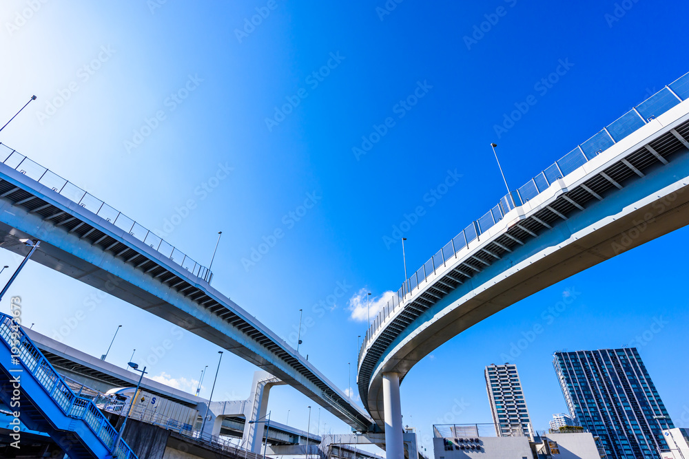 Naklejka premium 東雲ジャンクション Elevated expressway