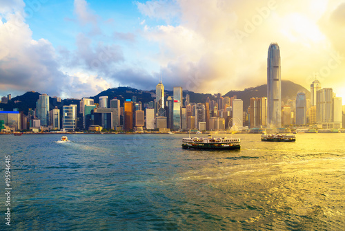 Canvas Print Hong Kong skyline at sunset over Victoria Harbour