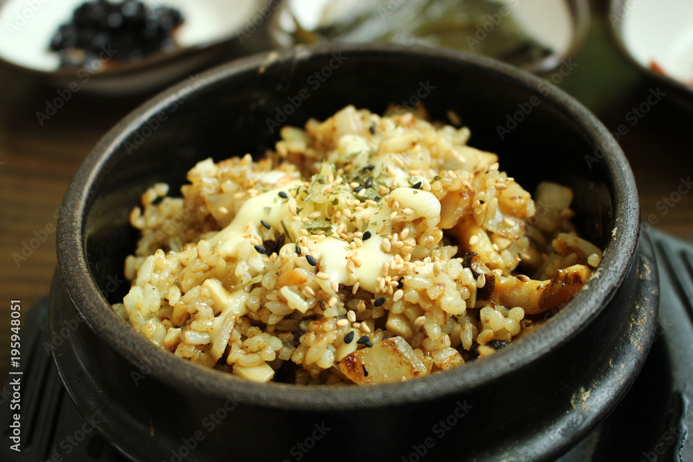 Korean Style Seafood Dish / Rice Topped with Cheese and Murex Korean Style Seafood Dish / Rice Topped with Cheese and Murex