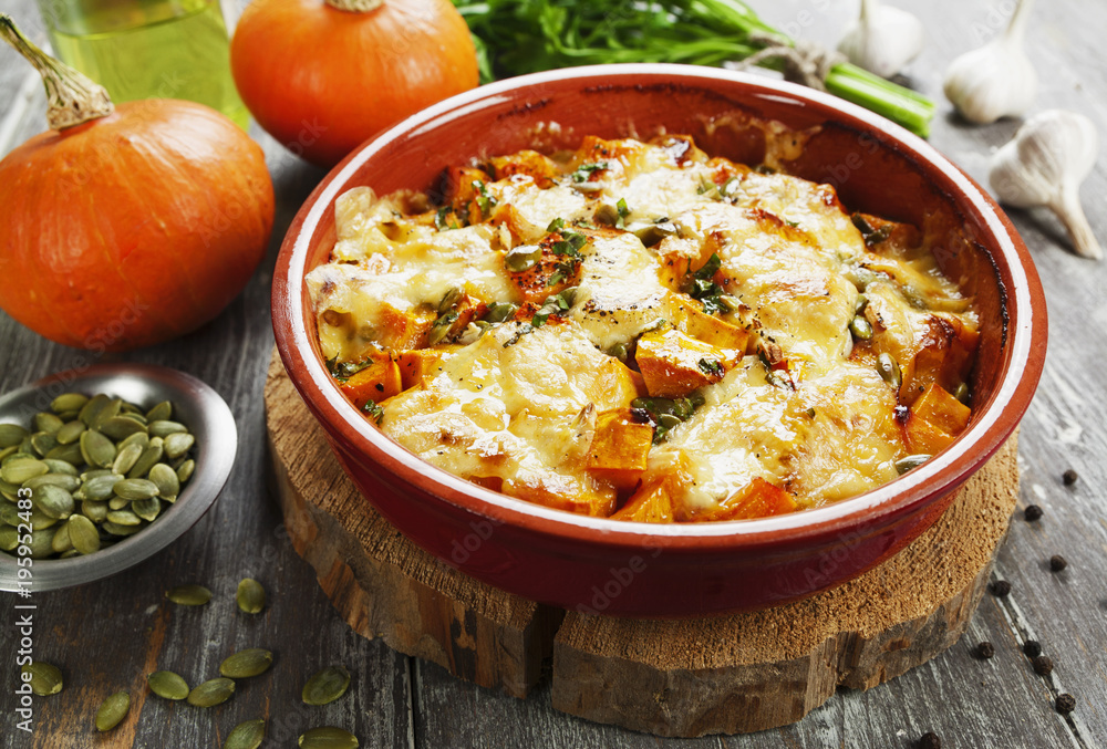 Chicken baked with pumpkin Chicken baked with pumpkin