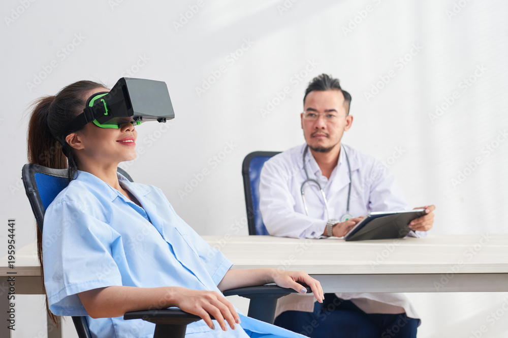 Fotografie Testing VR of patient