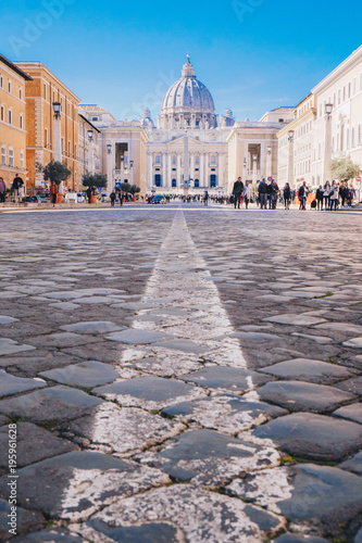 Canvas Print Rome city streets to Vatican City and St