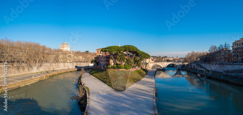 Εκτύπωση καμβά Tiberina Island (Isola Tiberina) on the river Tiber in Rome, Italy