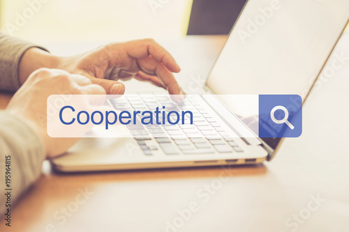 SEARCH WEBSITE INTERNET SEARCHING COOPERATION CONCEPT