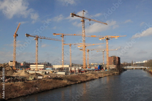 Bauboom in Berlin; Am Berlin-Spandauer-Schifffahrtskanal entsteht mit der Europacity ein komplett neues Stadtviertel (März 2018)