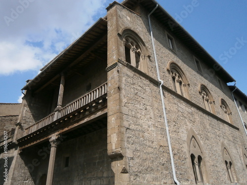 Loggetta e trifore di palazzo antico photo