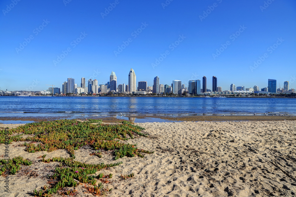 Naklejka premium The San Diego, California skyline from Coronado Island.