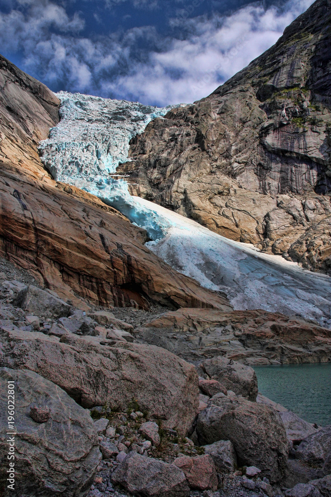 The beauty of the Norwegian glacier fields