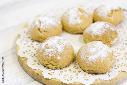 Bread. Bake (baking). Fresh rolls with sprinkling