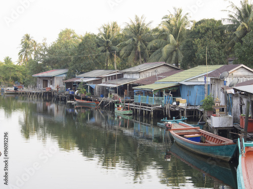 Floating houses in Cambodia © mastock