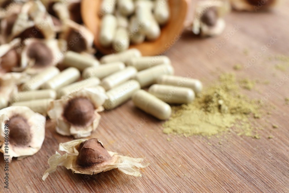 Moringa capsules with dried Moringa capsules with dried