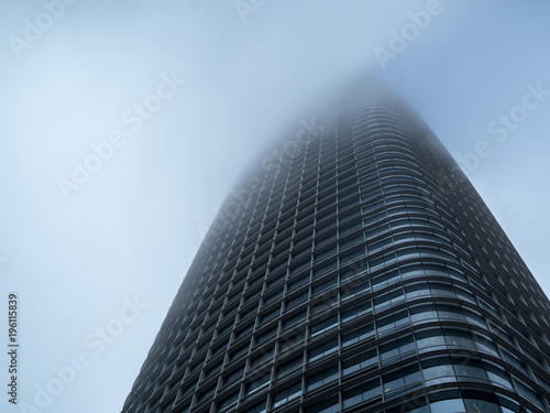 Salesforce Tower cutting the fog in San Francisco