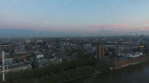 Wallpaper Mural Flying Towards London Skyline at Sunrise Torontodigital.ca