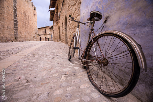 Old bicycle in street, of Valderrobres is one of the most beautiful towns of Spain Aragón Teruel