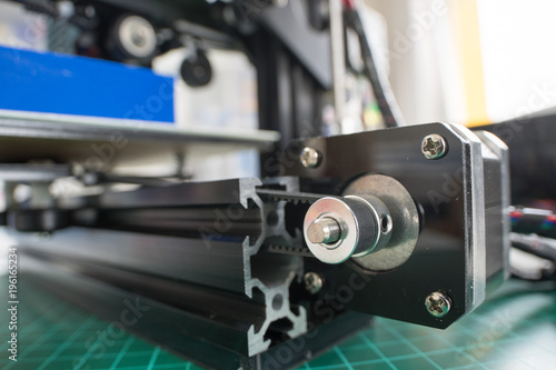 homemade 3D printer to print plastic prototypes