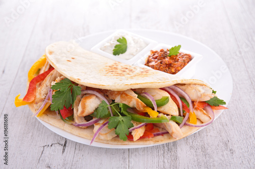 tortilla with chicken and vegetable