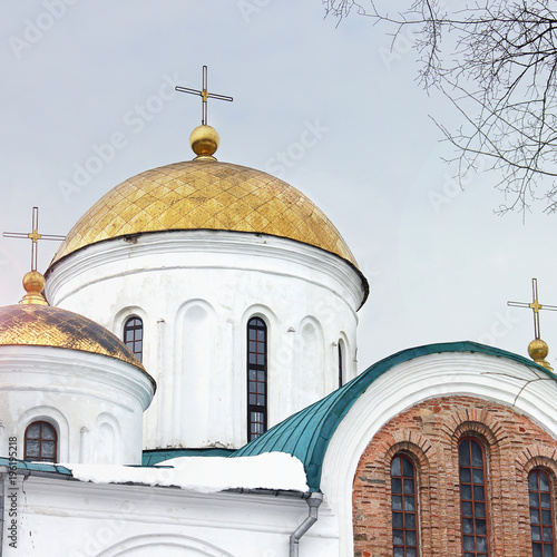 Fotografie Church. Domes of the Church. Cold. Spring