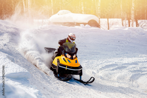 Cuadro en lienzo Snowmobile
