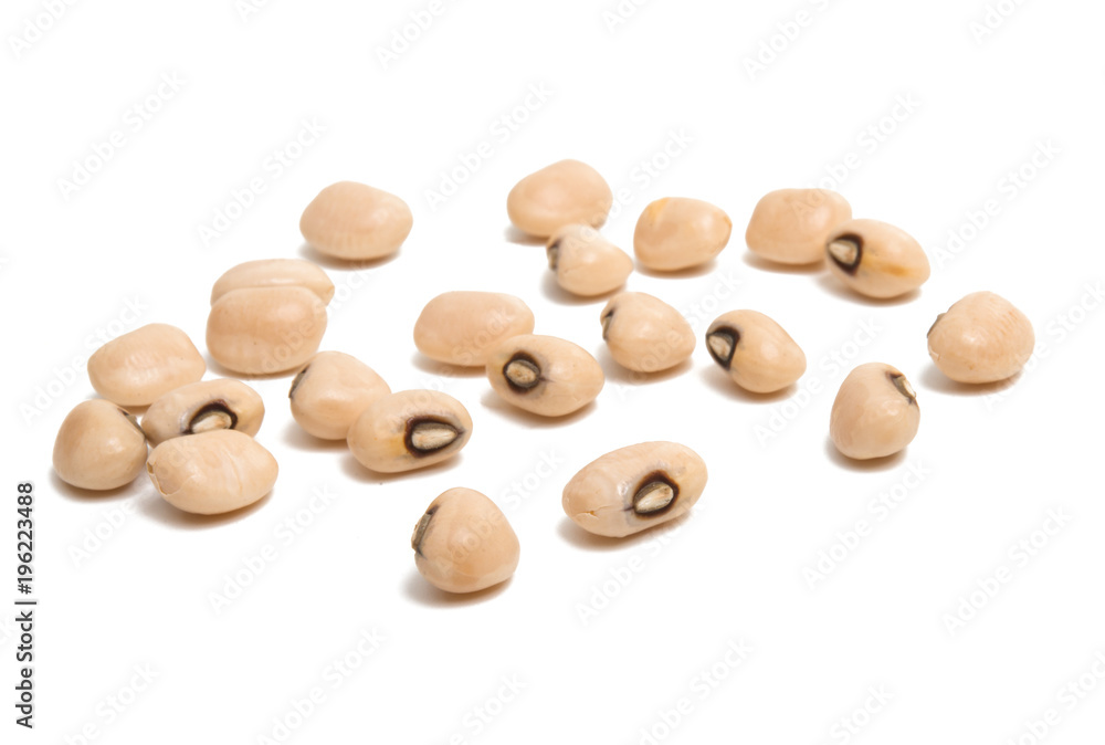 Obraz premium kidney beans black eye closeup with copy space on white background