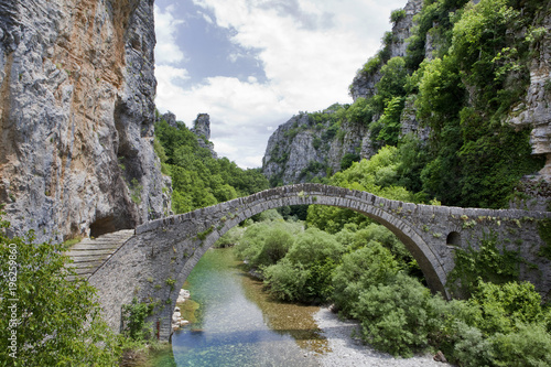 Kokkori arch stone bridge landmark, Zagoria, Greece