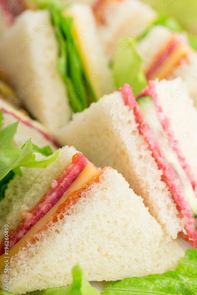 Sandwich. Sandwich.