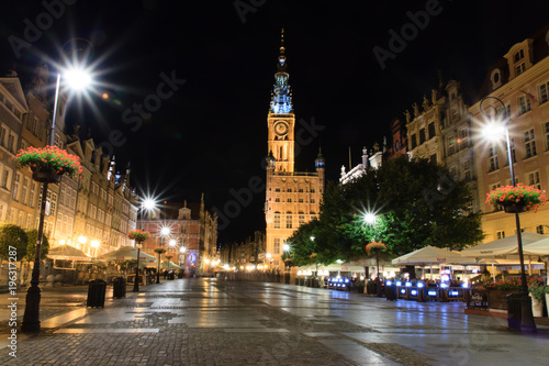 Gdańsk_Polska_Długi_Targ_wieczór © Matrycownia 