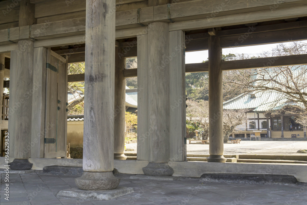 Fototapeta premium 参門の柱