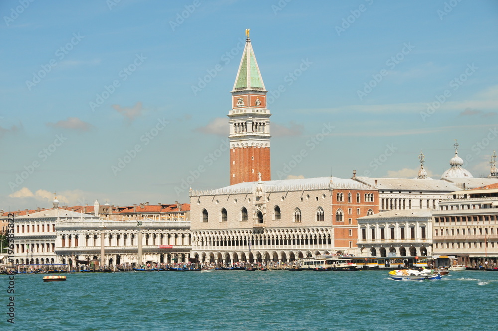 Venedig sicht vom Meer aus