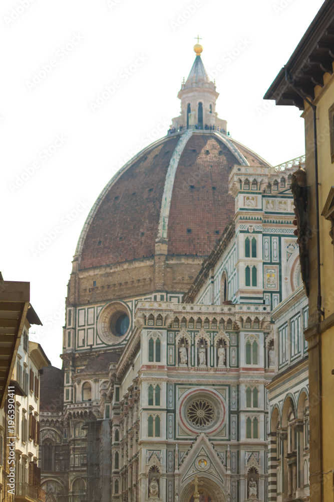 FLORENCE DUOMO SANTA MARIA DEL FIORE VIEW FROM ALLEY