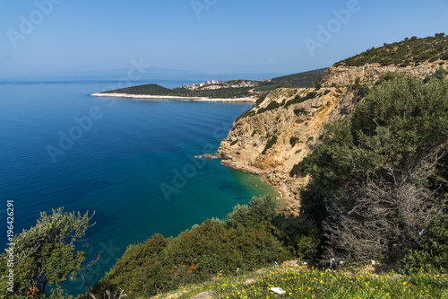 Fototapeta Naklejka Na Ścianę i Meble -  Amazing small beach with blue waters in Thassos island, East Macedonia and Thrace, Greece  