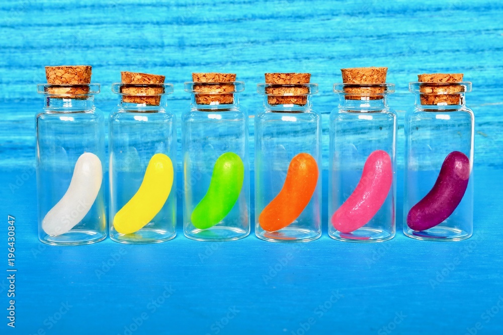 ゼリービーンズと小鬢 Stock Photo Adobe Stock